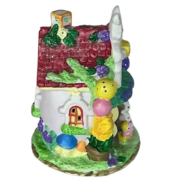 Hoppy Hollow Easter Village Toy Shop House Ceramic Vintage Collectible 2003 - Picture 9 of 16